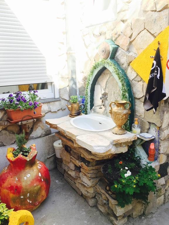 Guesthouse 7Even Mostar Exterior photo